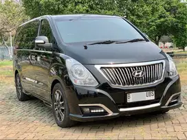 HYUNDAI H1 ROYALE DIESEL AT HITAM 2018