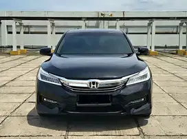 Honda Accord VTI-L 2016