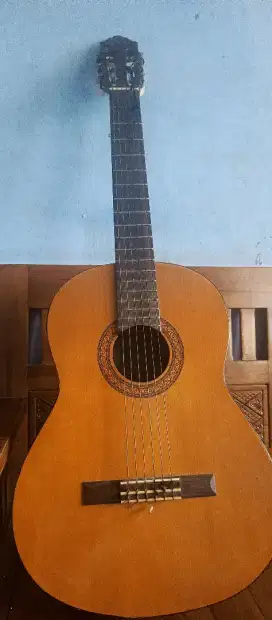 Gitar acoustik YAMAHA CX 40