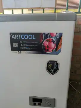 FREEZER ARTUGO LIKE NEW