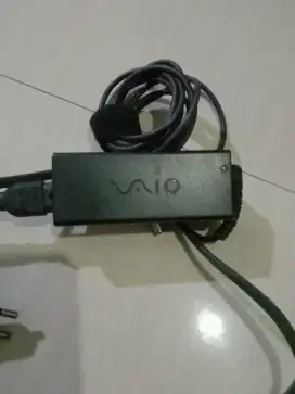 jaul adaptor charger laptop Sony vaio