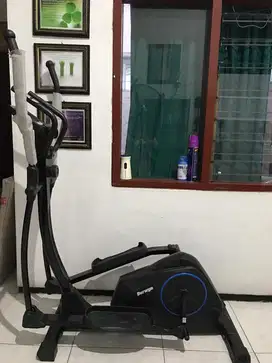 Berwyn Elliptical Cross Trainer