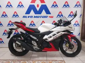 YAMAHA R15 V2 TH 2016 SUPER ISTIMEWA LOW KM CASH / TT/KREDIT DP 1,5 JT