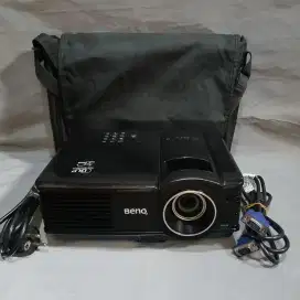 Proyektor Benq MP512 DLP 2500 Lumen