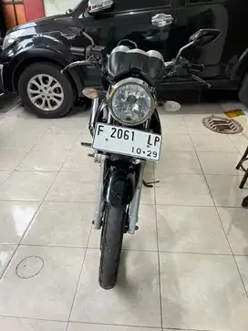 DIJUAL VIXION 2009 SURAT LENGKAP PAJAK PANJANG MOTOR SEHAT