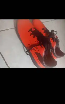 Sepatu Futsal Specs ukuran 40