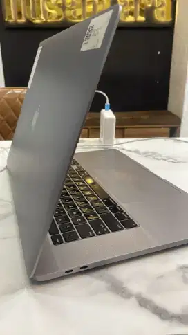 Macbook Pro 2019 16inch i9