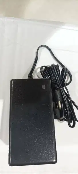 AC Adaptor 24.0V - 1.0A