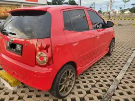 Kia Picanto 2009 Bensin