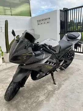 Di jual yamaha R15 2016