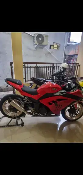 Ninja 250 fi 2013 mulus km rendah