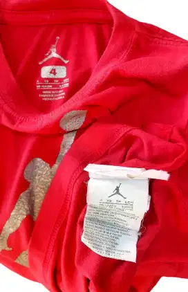 Anak AIR JORDAN Kaus Running Size 4

100% Original