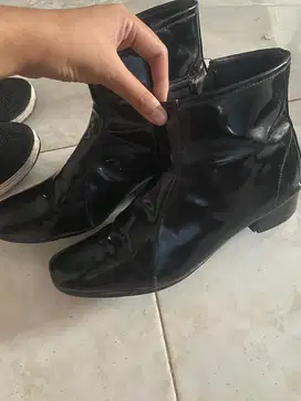 Sepatu Boots Polwan