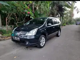 Nissan Grand livina 2011 Bensin