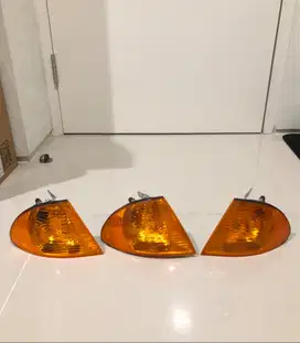 Lampu sein depan kuning / amber BMW e46 Prefacelift