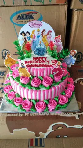 Kue ultah princess 2 tingkat