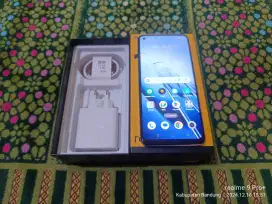 Realme 11 8+8/256GB Fullset