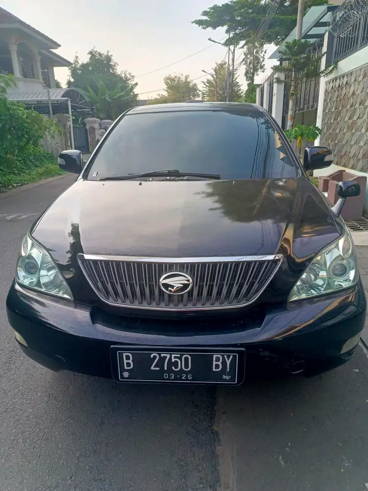 JUAL Toyota Harrier 2004 Bensin 3.0 Berfungsi dan Siap Pakai