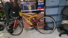 Dijual Sepeda Polygon Bagus Fullset minus pemakaian