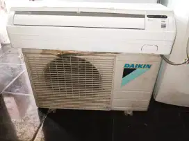 JUAL MURAH & CEPAT AC 1-SET MEREK (DAIKIN) SIAP PAKAI