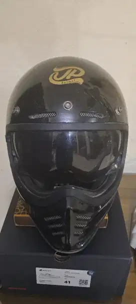 Helm JPX Signature