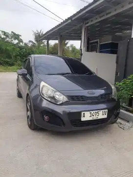 Kia Rio 2013 Bensin