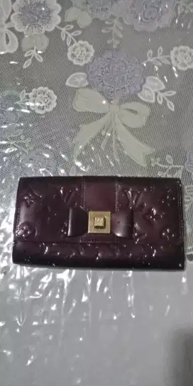 Dompet wanita Louis Vuiton