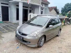 Honda jazz VTEC GD3 tahun 2006