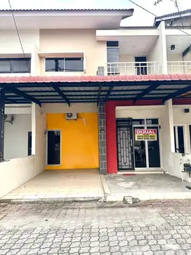 Di Jual rumah cantik di komplek strategis Ringroad Medan