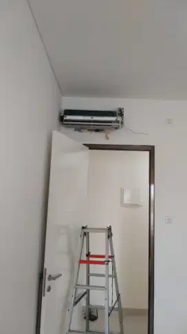 Service AC bongkar pasang AC isi freon AC perbaikan AC