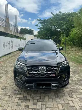 Toyota Fortuner 2022 Diesel