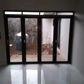 Aluminium Partisi Jendela Pintu