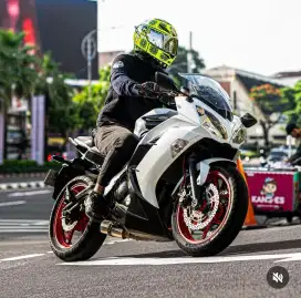 Kawasaki ER6F 2012