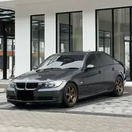 BMW 320i E90 CKD 2008