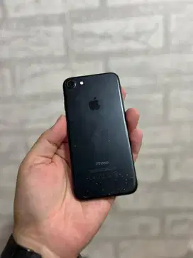 apple iphone 7 128gb black exgrs permanen