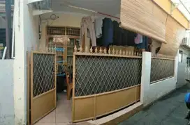 Rumah di ⁷poltangan pasar minnnjj