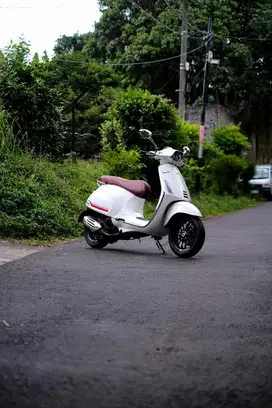 Dijual Vespa Sprint S 150 iGet Fav Colour