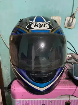 Helm Kyt ukuran L second