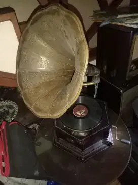 Gramaphone His Master Voice