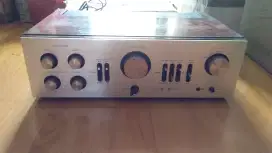 Luxman L-80V stereo amplifier