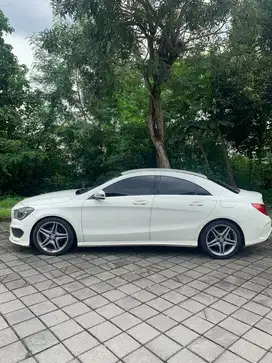 Mercedes-Benz CLA200 2014 Bensin