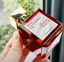 Promo parfum baccarat merah