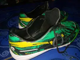 Jual Sepatu Futsal ukuran 40