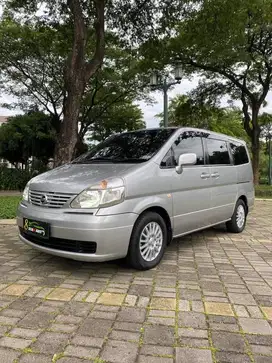 Nissan SERENA CT 2.0 AT 2012 Low Kilometer