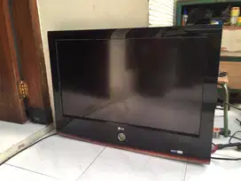 TV LG 32 inch tidak mau start