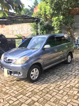 Toyota Avanza 2011 Bensin