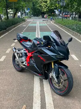 HONDA CBR 250RR ABS 2020 KM LOW