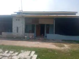 Di jual rumah kampung d tengah kota