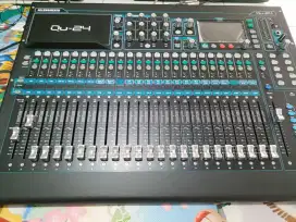 Mixer digital allen heath qu 24