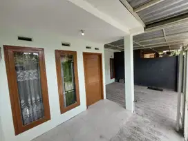 Dijual Rumah Mojoroto Depan Kampus UNP Kota Kediri